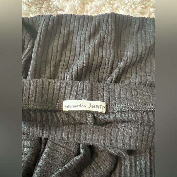 Reformation Aruba Black Ribbed Wrap Skirt size Small - Picture 8 of 11